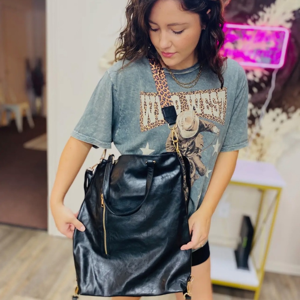 COPY - Softest Vegan Leather Convertible Crossbody Bag - Picture 5 of 11